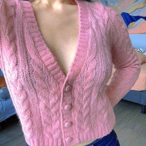 For Love and Lemons Cropped Sweater (Pink)/Sweetheart Neckline